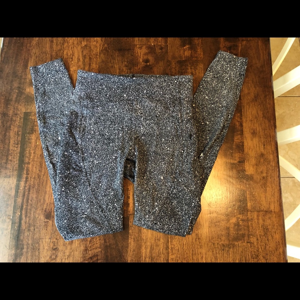 Lululemon size 4 lead the pack tight 28”